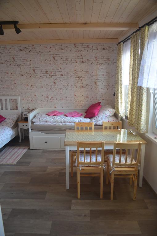 Ubytovani U Muzea Hracek Lednice Kültér fotó
